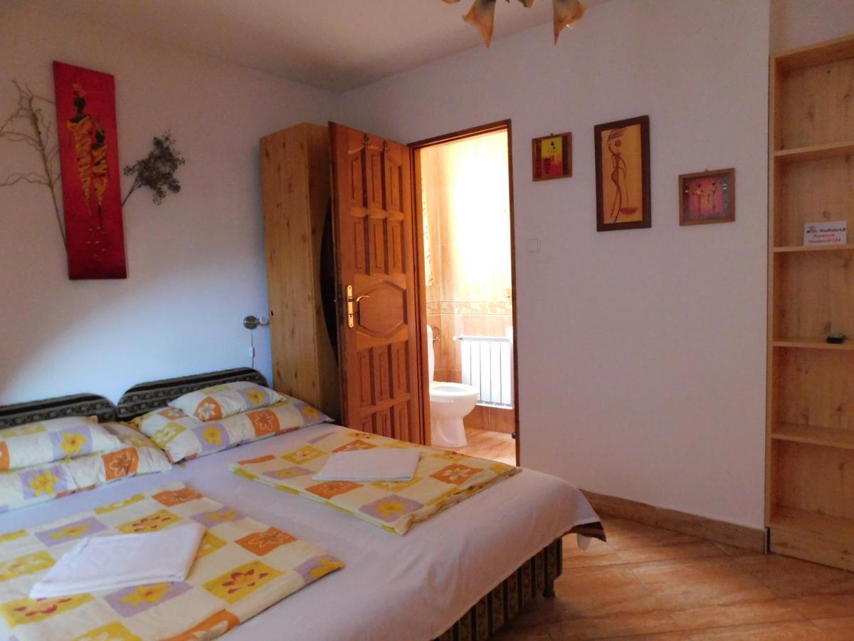 Szamoca Vendeghaz Hotel Miskolc Eksteriør billede