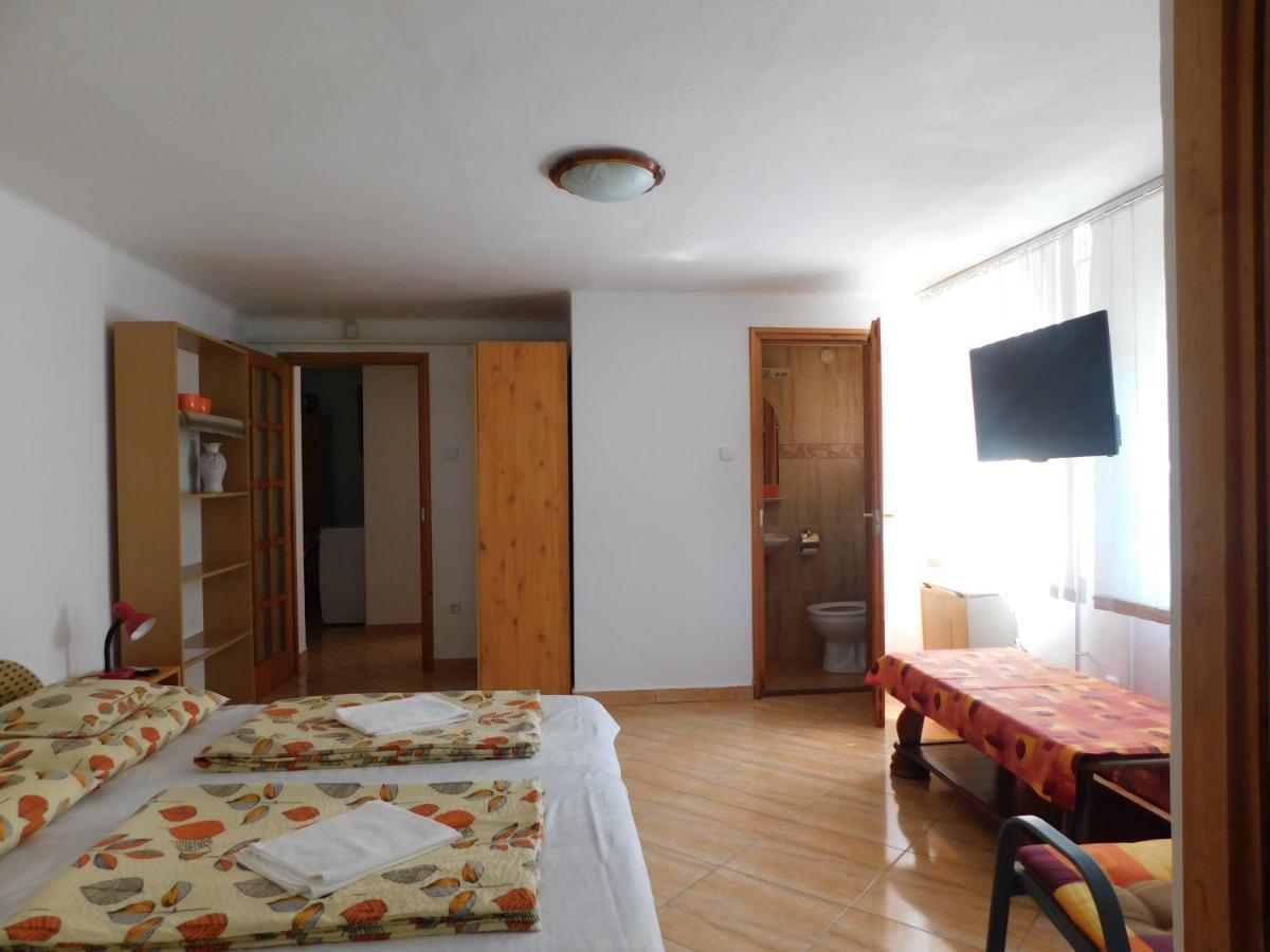Szamoca Vendeghaz Hotel Miskolc Eksteriør billede